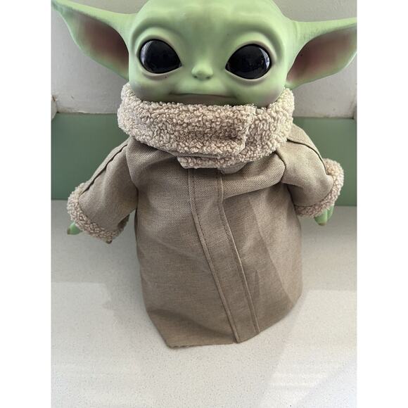 Star Wars Mandalorian The Child Grogu Baby Yoda 11" Plush Hard Head Toy - Picture 4 of 7